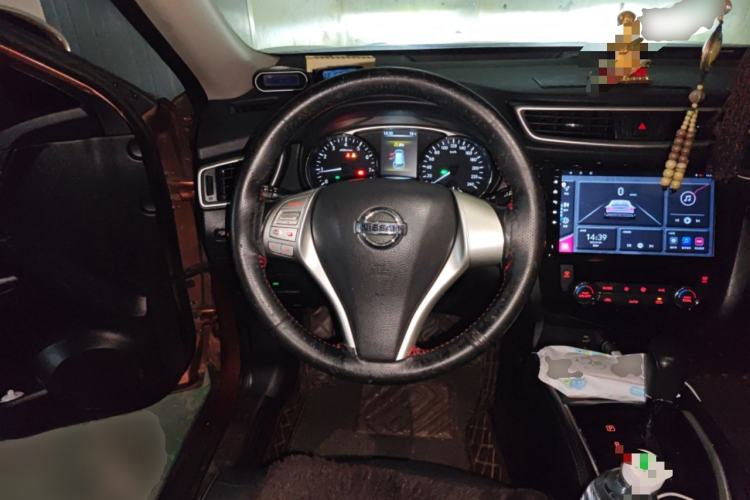 Used Nissan X-Trail 2014 2.0L CVT Comfort Edition 2WD Steering Wheel