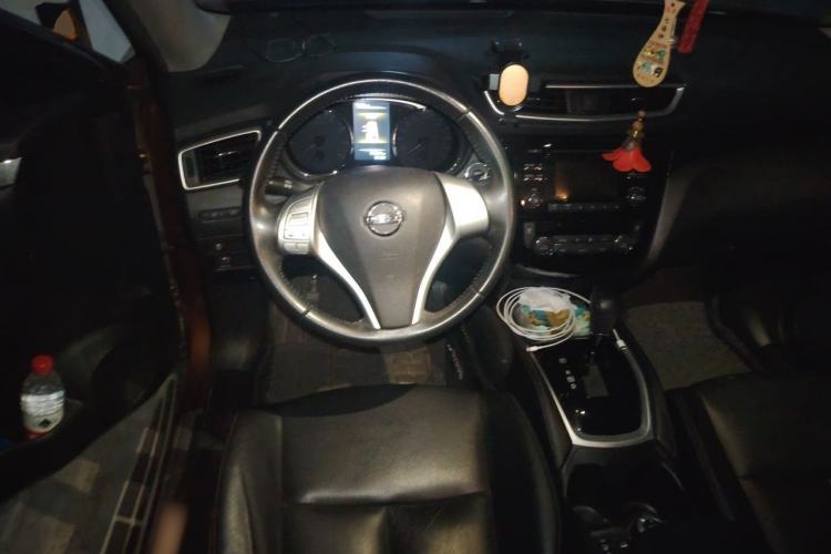 Used Nissan X-Trail 2014 2.5L CVT Leading Edition 4WD Steering Wheel