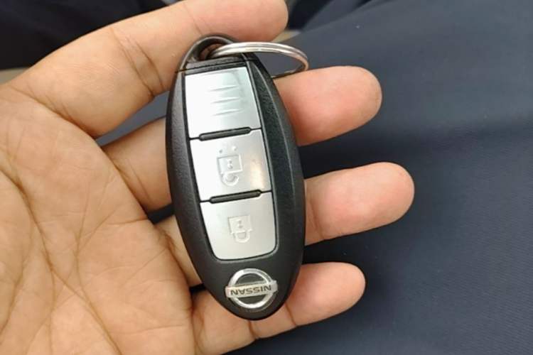 Used Nissan X-Trail 2014 2.0L CVT Comfort Edition 2WD Vehicle Key