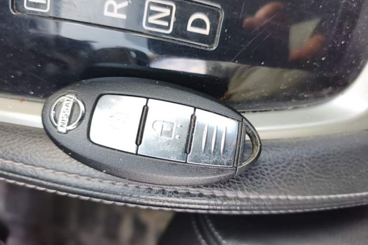 Used Nissan X-Trail 2014 2.0L CVT Comfort Edition 2WD Vehicle Key