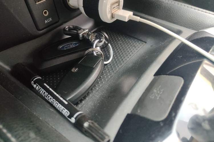 Used Nissan X-Trail 2014 2.5L CVT Luxury Edition 4WD Vehicle Key