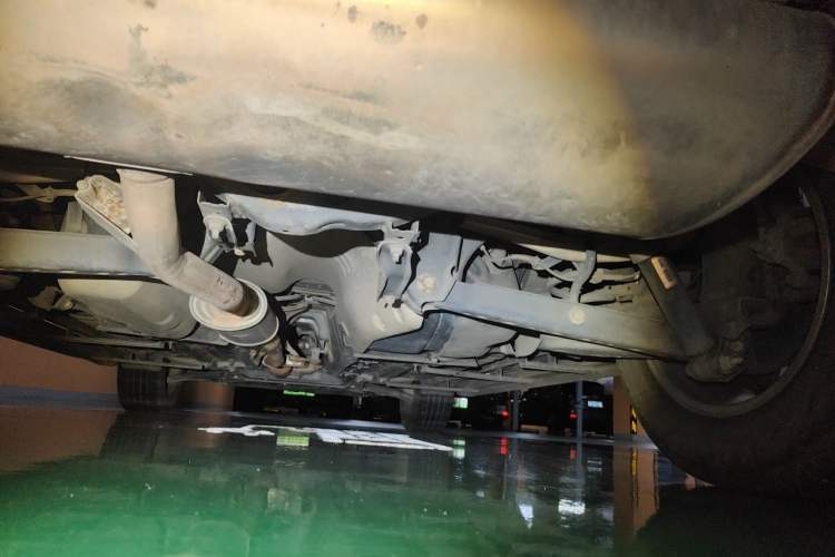 Used Nissan X-Trail 2015 2.0L CVT Comfort MAX Edition 2WD Chassis Rear