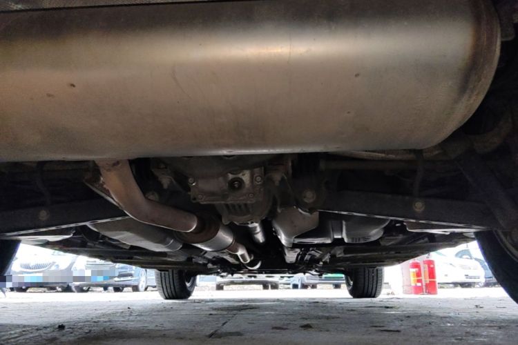 Used Nissan X-Trail 2015 2.5L CVT Leading MAX Edition 4WD Chassis Rear