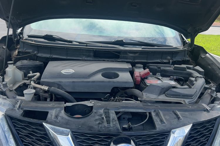 Used Nissan X-Trail 2015 2.0L CVT Comfort MAX Edition 2WD Exterior 12