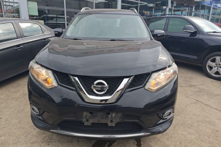 Used Nissan X-Trail 2015 2.0L CVT Comfort MAX Edition 2WD Front