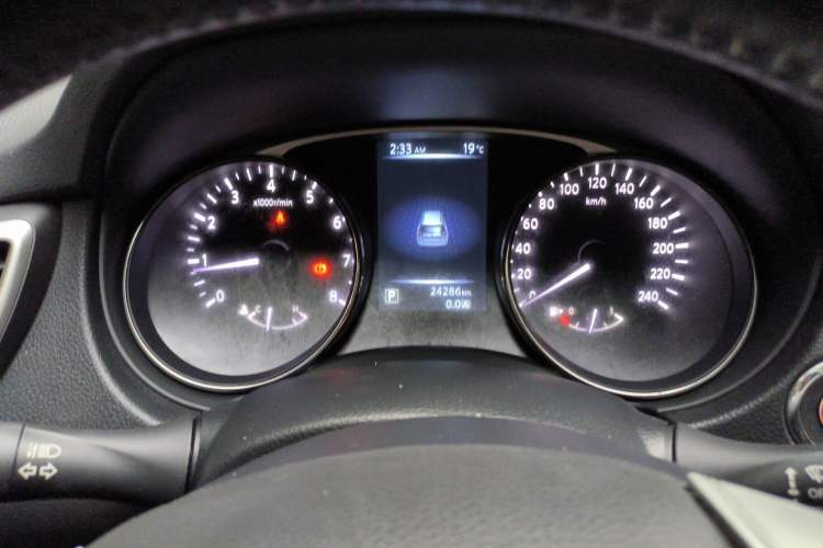 Used Nissan X-Trail 2015 2.0L CVT Comfort MAX Edition 2WD Instrument Cluster