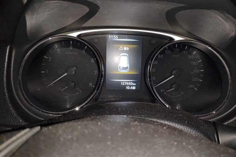 Used Nissan X-Trail 2015 2.0L CVT Comfort MAX Edition 2WD Instrument Cluster