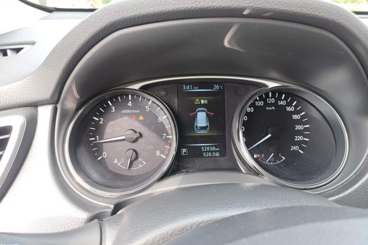 Used Nissan X-Trail 2015 2.0L CVT Comfort MAX Edition 2WD Instrument Cluster