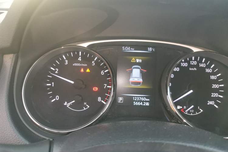 Used Nissan X-Trail 2015 2.0L CVT Comfort MAX Edition 2WD Instrument Cluster