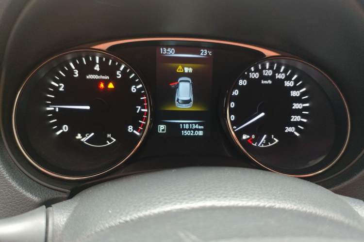 Used Nissan X-Trail 2015 2.0L CVT Comfort MAX Edition 2WD Instrument Cluster
