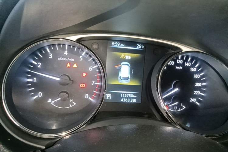Used Nissan X-Trail 2015 2.0L CVT Comfort MAX Edition 2WD Instrument Cluster