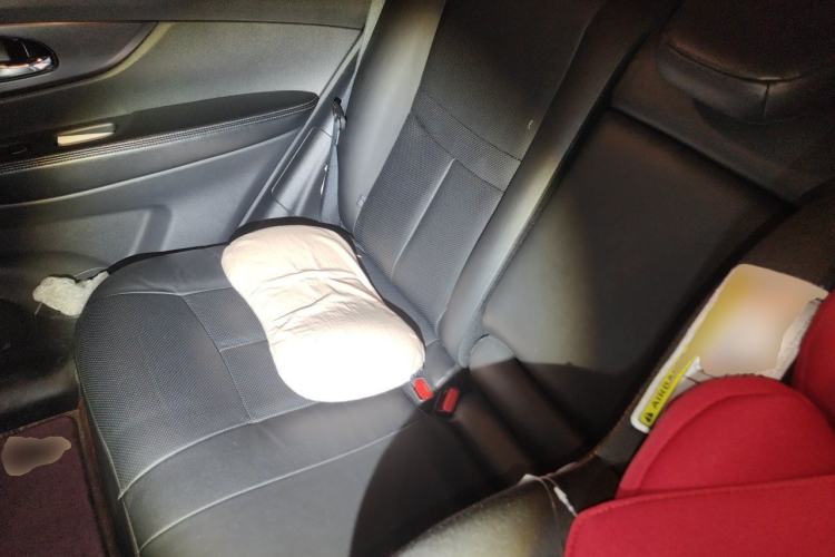 Used Nissan X-Trail 2015 2.0L CVT Comfort MAX Edition 2WD Left Rear Seat