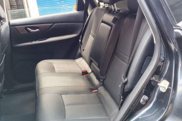 Used Nissan X-Trail 2015 2.0L CVT Comfort MAX Edition 2WD Left Rear Seat