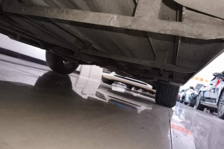 Used Nissan X-Trail 2015 2.0L CVT Comfort MAX Edition 2WD Left Side Sill