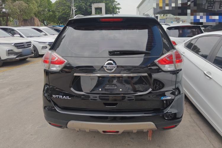 Used Nissan X-Trail 2015 2.0L CVT Comfort MAX Edition 2WD Rear