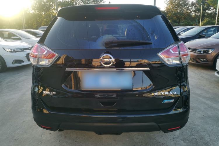 Used Nissan X-Trail 2015 2.0L CVT Comfort MAX Edition 2WD Rear