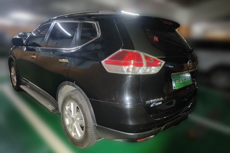 Used Nissan X-Trail 2015 2.0L CVT Comfort MAX Edition 2WD Rear Left 45 Deg