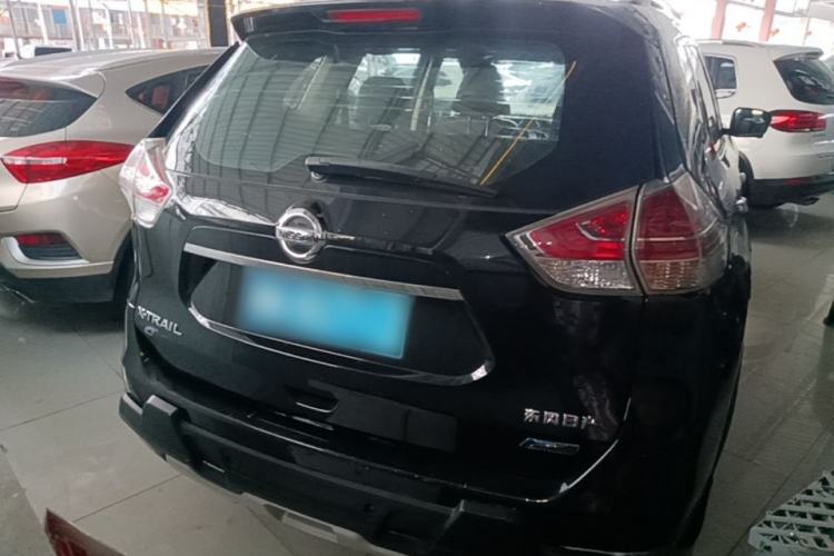 Used Nissan X-Trail 2015 2.0L CVT Comfort MAX Edition 2WD Rear
