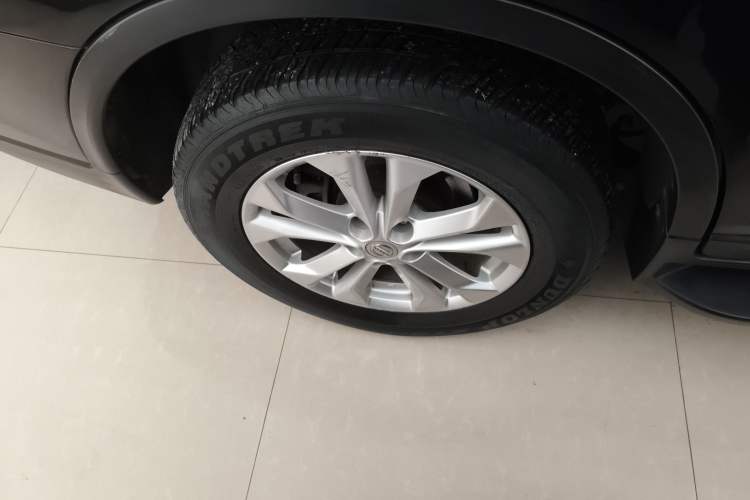 Used Nissan X-Trail 2015 2.0L CVT Comfort MAX Edition 2WD Right Rear Wheel Hub
