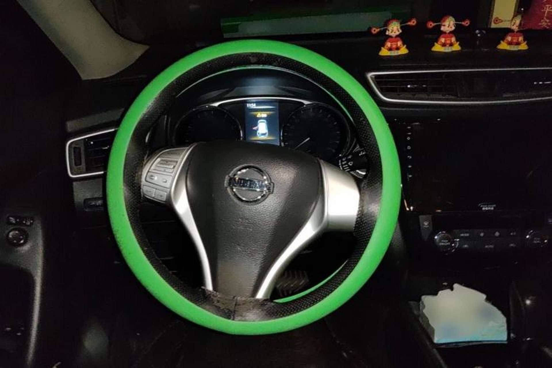 Used Nissan X-Trail 2015 2.0L CVT Comfort MAX Edition 2WD Steering Wheel
