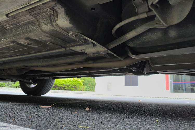 Used Nissan X-Trail 2015 2.0L CVT Comfort MAX Edition 2WD Chassis Rear Left