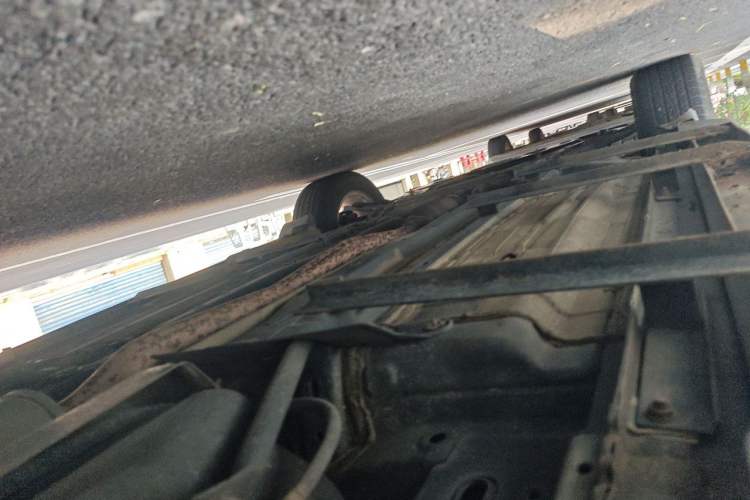 Used Nissan X-Trail 2015 2.0L CVT Comfort MAX Edition 2WD Chassis Rear Left
