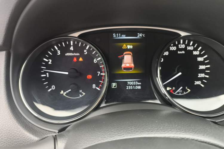 Used Nissan X-Trail 2015 2.0L CVT Comfort MAX Edition 2WD Instrument Cluster