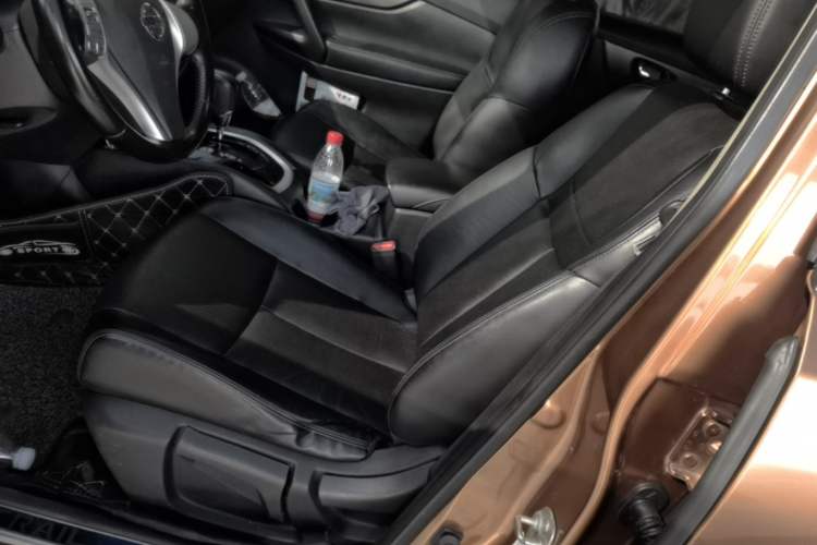 Used Nissan X-Trail 2015 2.0L CVT Comfort MAX Edition 2WD Left Front Seat