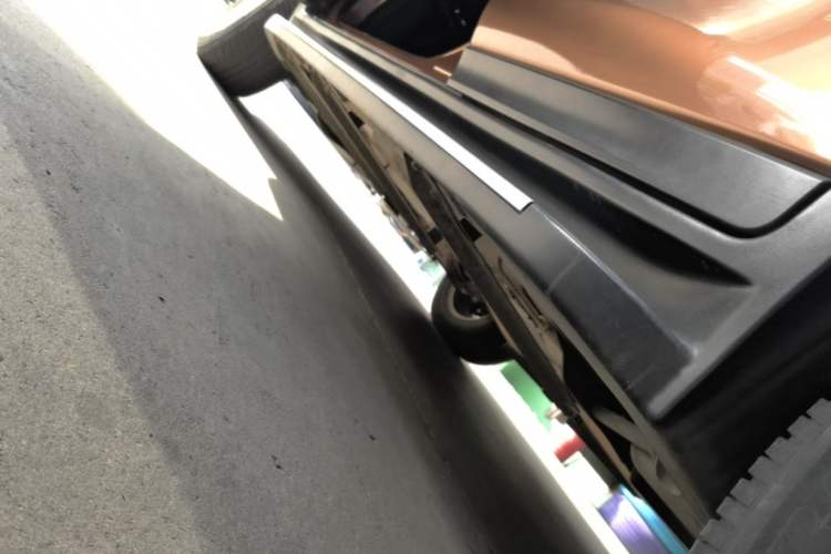 Used Nissan X-Trail 2015 2.0L CVT Comfort MAX Edition 2WD Left Side Sill