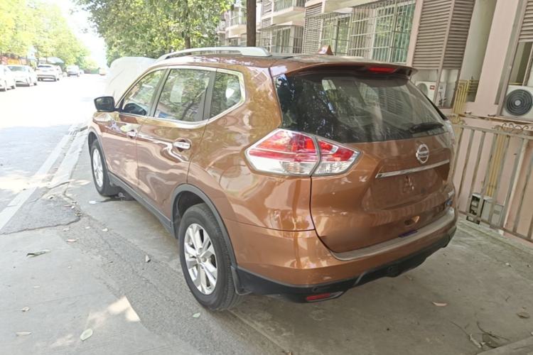 Used Nissan X-Trail 2015 2.0L CVT Comfort MAX Edition 2WD Rear Left 45 Deg