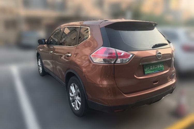 Used Nissan X-Trail 2015 2.0L CVT Comfort MAX Edition 2WD Rear Left 45 Deg