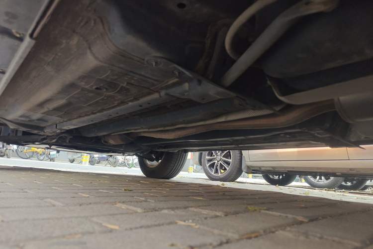 Used Nissan X-Trail 2015 2.0L CVT Comfort MAX Edition 2WD Chassis Rear Left
