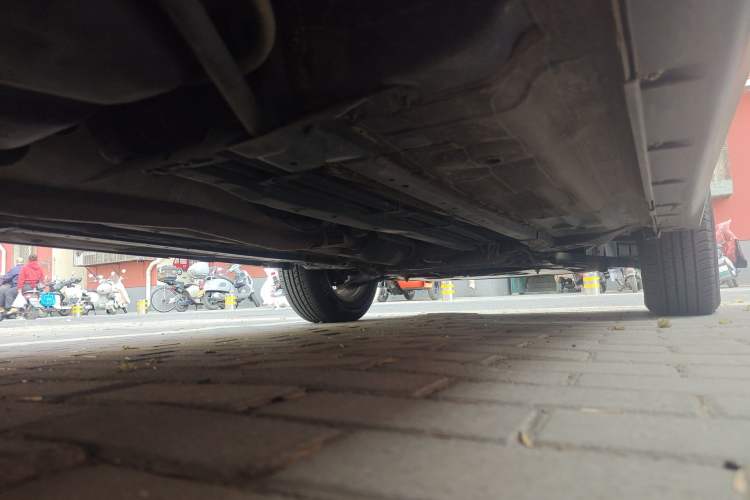 Used Nissan X-Trail 2015 2.0L CVT Comfort MAX Edition 2WD Chassis Rear Right