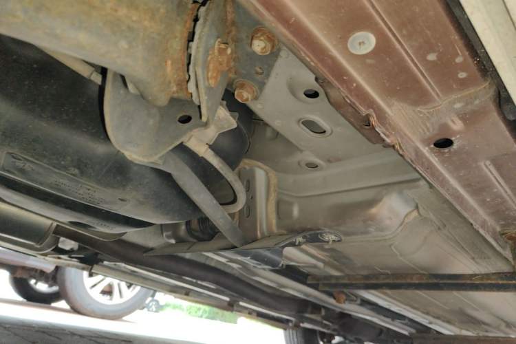 Used Nissan X-Trail 2015 2.0L CVT Comfort MAX Edition 2WD Chassis Rear Right