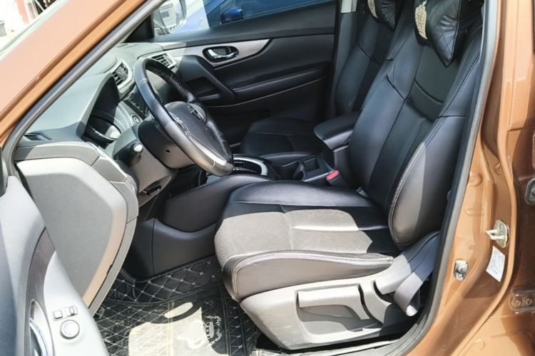 Used Nissan X-Trail 2015 2.0L CVT Comfort MAX Edition 2WD Left Front Seat