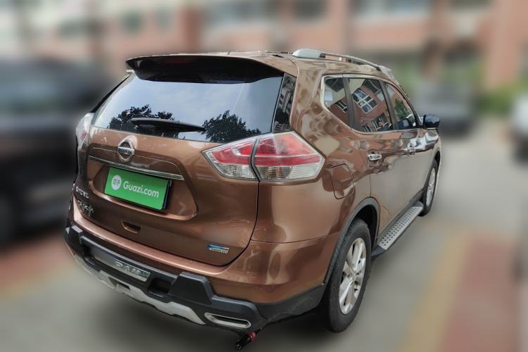 Used Nissan X-Trail 2015 2.0L CVT Comfort MAX Edition 2WD Rear Right 45 Deg
