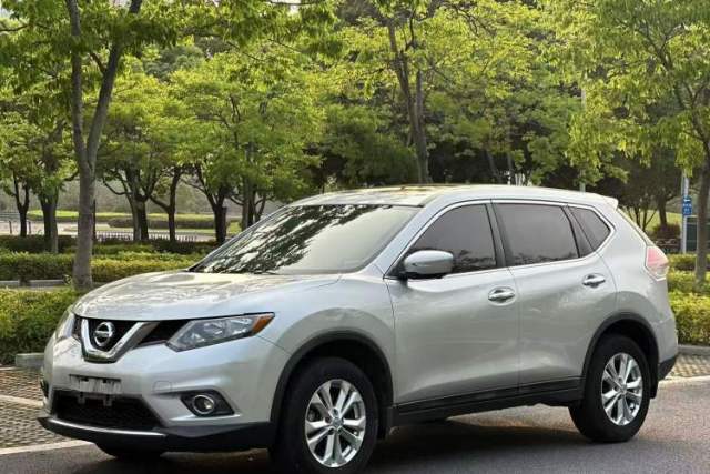 Used Nissan X-Trail 2015 2.0L CVT Comfort MAX Edition 2WD