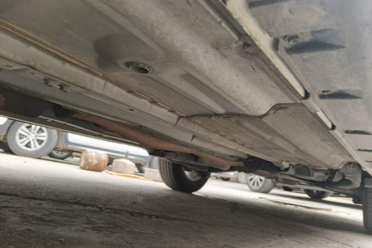 Used Nissan X-Trail 2015 2.0L CVT Comfort MAX Edition 2WD Chassis Front Left