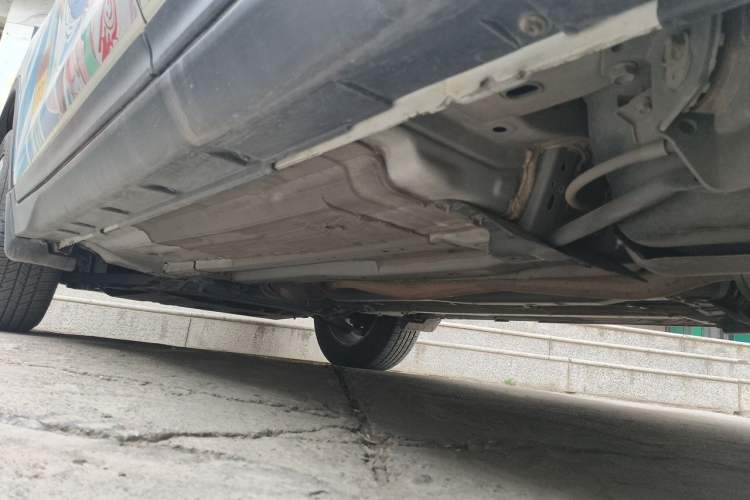 Used Nissan X-Trail 2015 2.0L CVT Comfort MAX Edition 2WD Chassis Rear Left