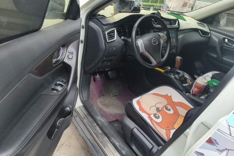 Used Nissan X-Trail 2015 2.0L CVT Comfort MAX Edition 2WD Driver Seat