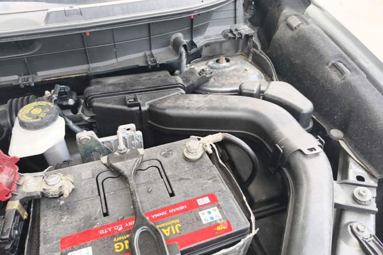 Used Nissan X-Trail 2015 2.5L CVT Leading MAX Edition 4WD Engine Bay Left