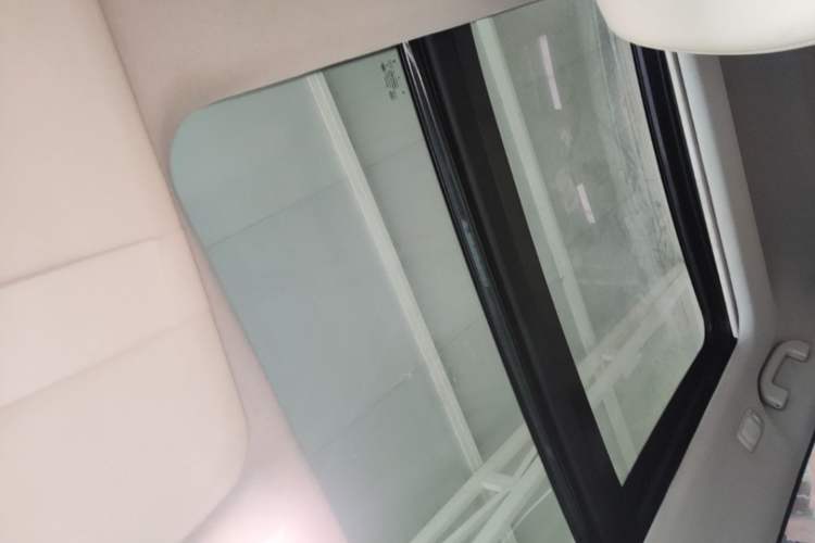 Used Nissan X-Trail 2015 2.0L CVT Comfort MAX Edition 2WD Headliner
