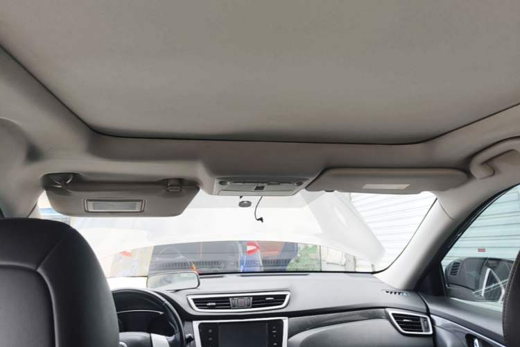 Used Nissan X-Trail 2015 2.5L CVT Leading MAX Edition 4WD Headliner