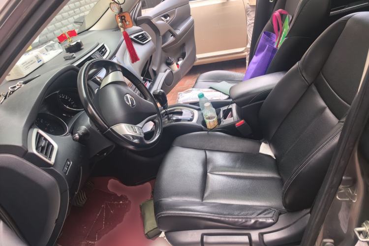 Used Nissan X-Trail 2015 2.0L CVT Comfort MAX Edition 2WD Left Front Seat