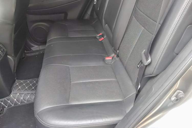 Used Nissan X-Trail 2015 2.0L CVT Comfort MAX Edition 2WD Left Rear Seat