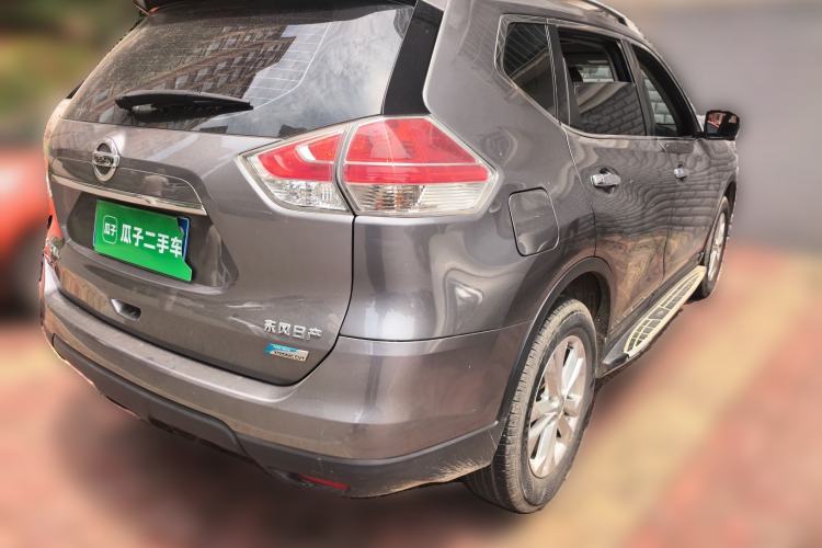 Used Nissan X-Trail 2015 2.0L CVT Comfort MAX Edition 2WD Rear Right 45 Deg