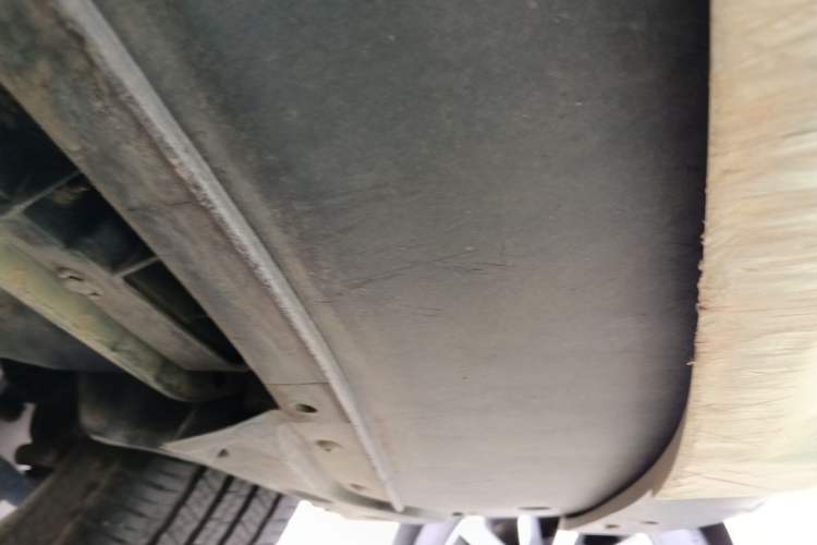 Used Nissan X-Trail 2015 2.0L CVT Comfort MAX Edition 2WD Chassis Front Left