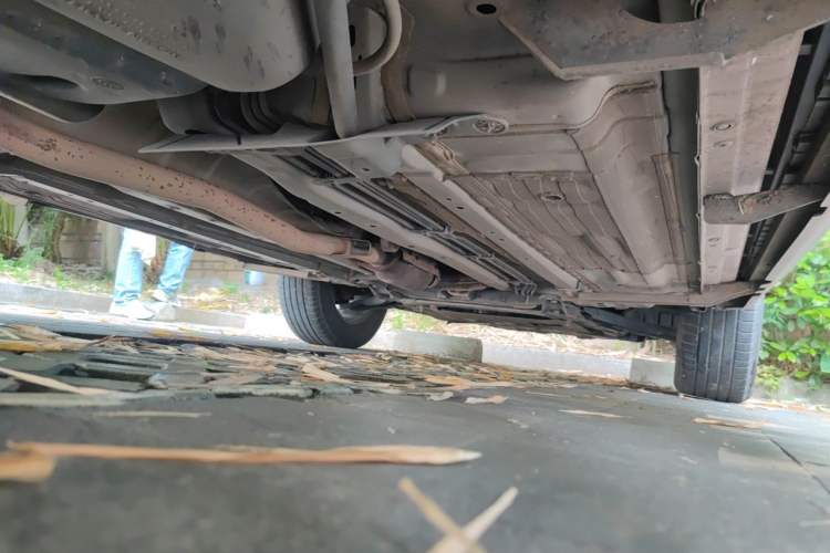 Used Nissan X-Trail 2015 2.0L CVT Comfort MAX Edition 2WD Chassis Rear Right