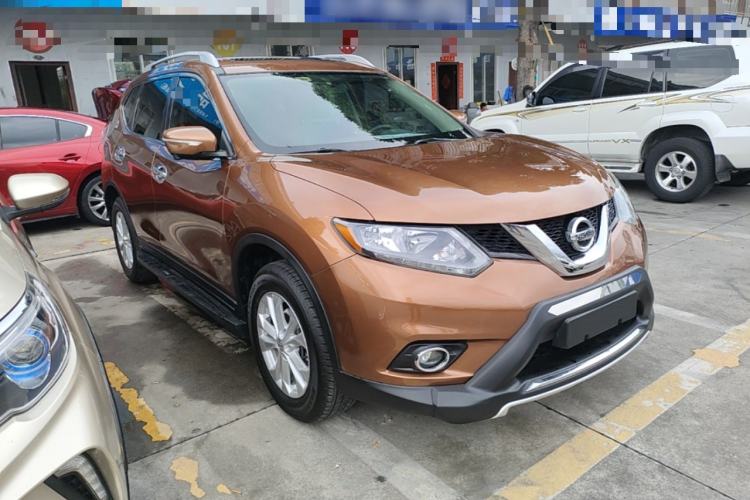Used Nissan X-Trail 2015 2.0L CVT Comfort MAX Edition 2WD Exterior 1