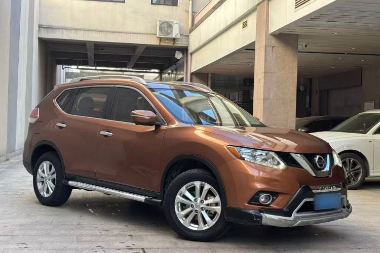 Used Nissan X-Trail 2015 2.0L CVT Comfort MAX Edition 2WD Exterior 2